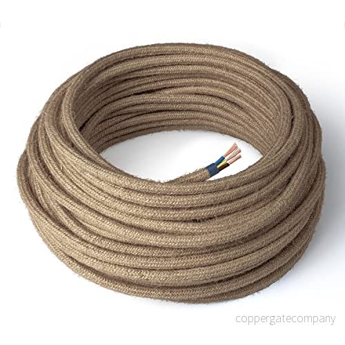 Amarcords textilkabel för lampor jute, rund, 5 meter, med jordning 3 x 0,75 tygkabel täckt färgat vintagetyg ljuskronor, vägglampor och lampskärmar 8052862738821 Amarcords textilkabel för lampor jute, rund, 5 meter, med jordning 3 x 0,75 tygkabel täckt färgat vintagetyg ljuskronor, vägglampor och lampskärmar 8052862738821