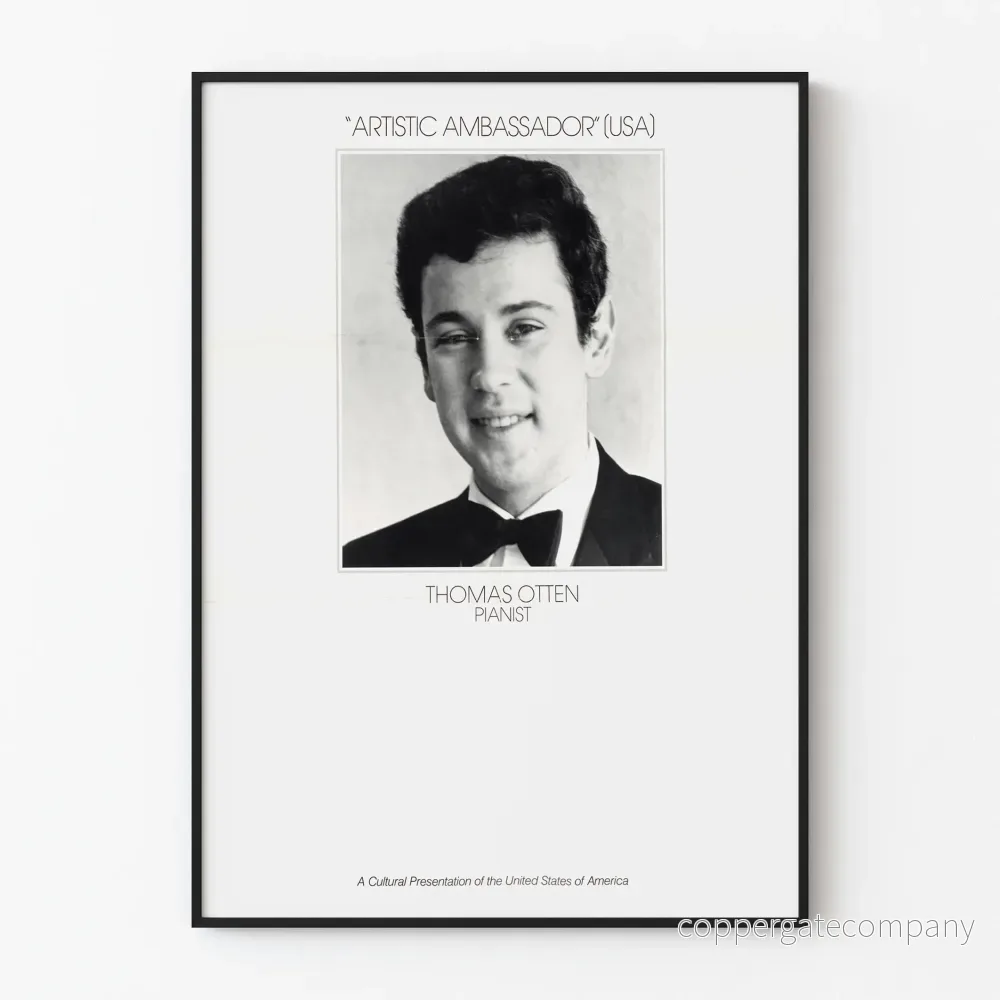 Poster porträtt av Thomas Otten, pianist, konstnärlig ambassadör i USA