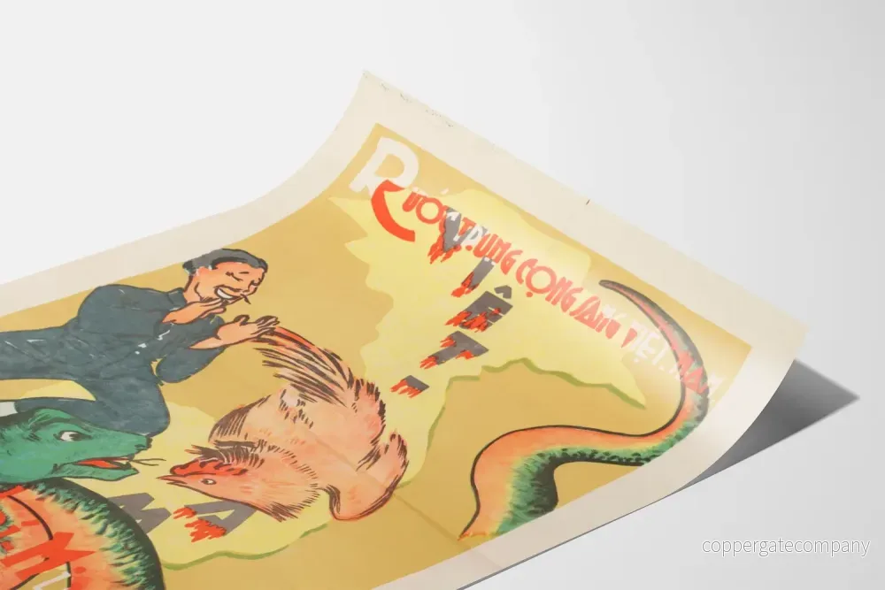Vintage vietnamesisk propagandaposter med figur och symboliska djur - Bild 3